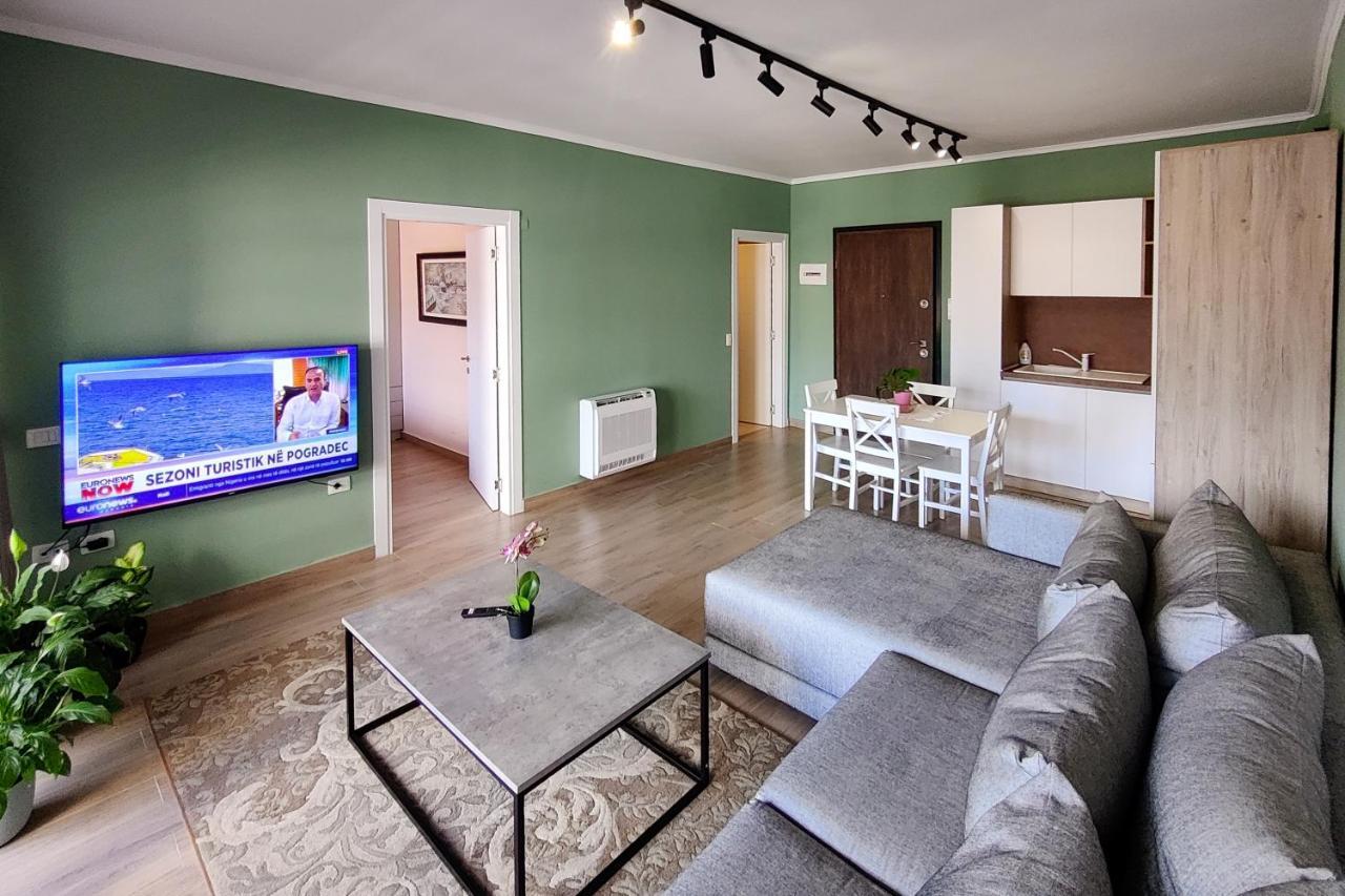 Flower Apartment Tirana Zewnętrze zdjęcie